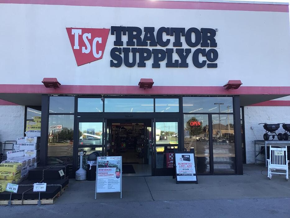 Images Tractor Supply Co.