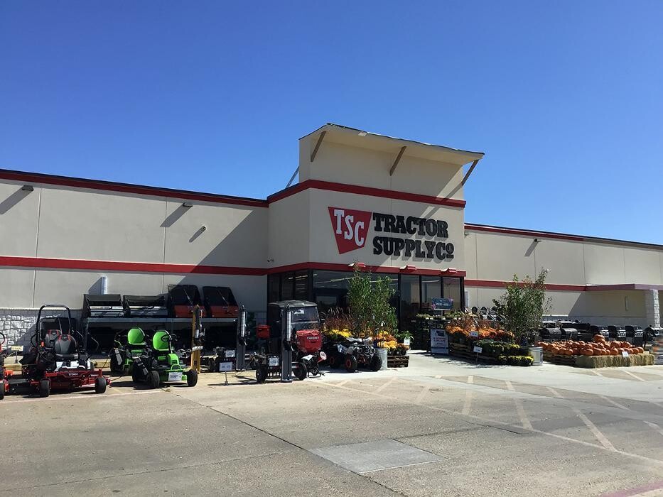 Images Tractor Supply Co.