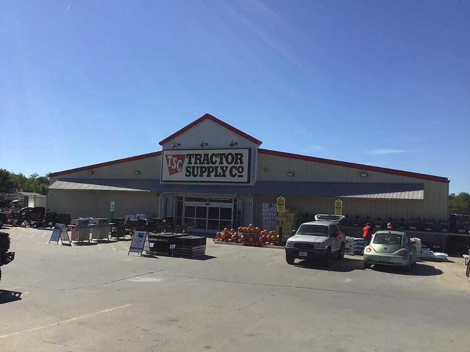 Images Tractor Supply Co.