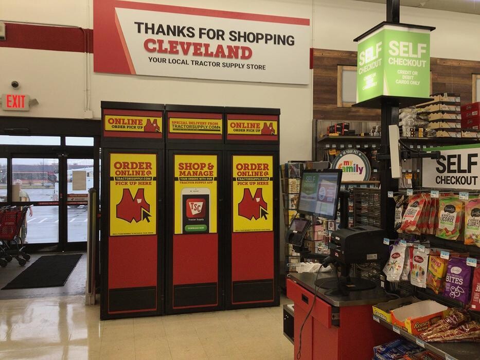 Images Tractor Supply Co.