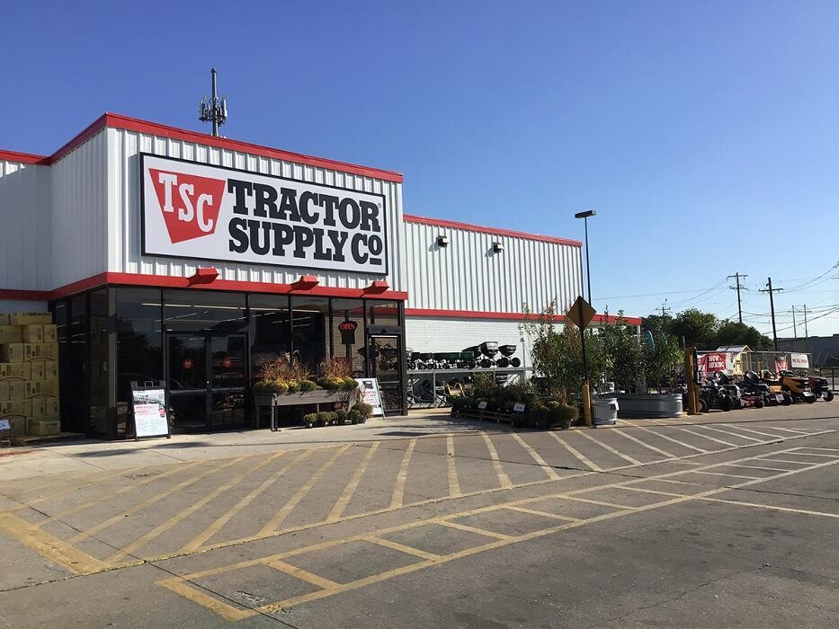 Images Tractor Supply Co.