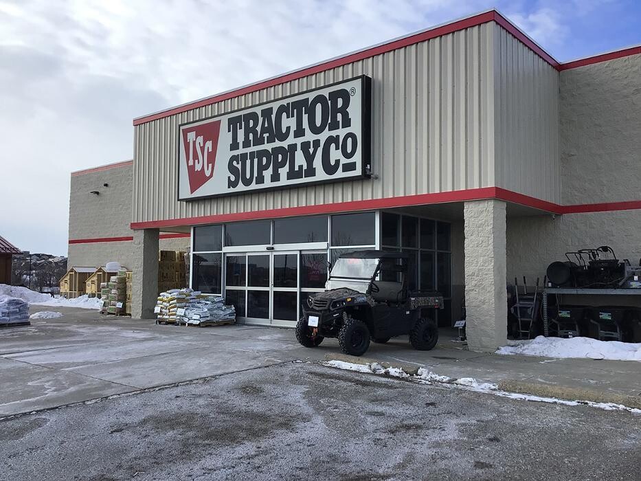 Images Tractor Supply Co.