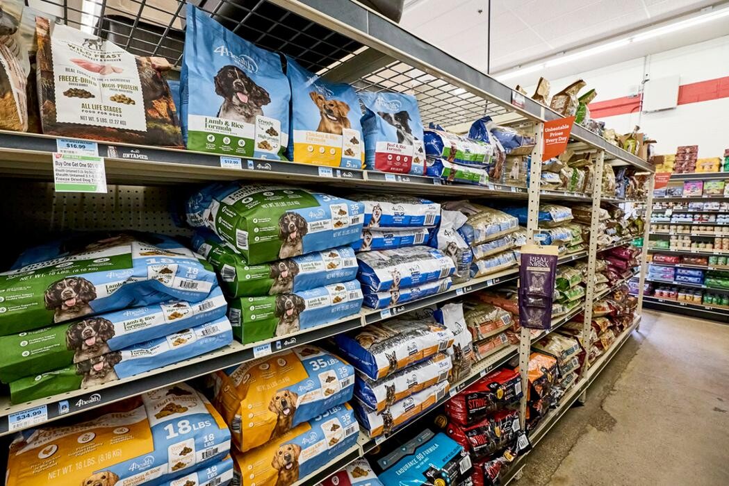 Images Tractor Supply Co.