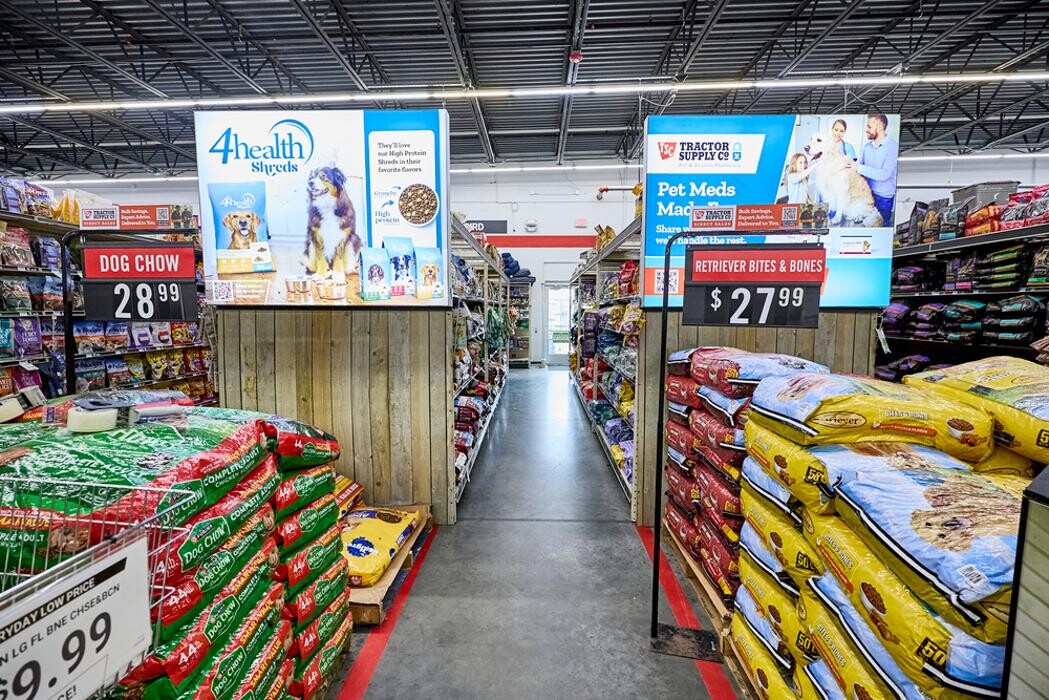 Images Tractor Supply Co.