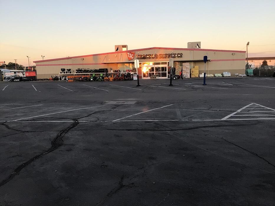 Images Tractor Supply Co.