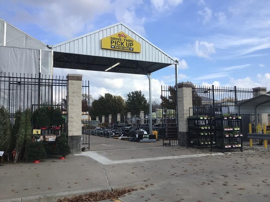 Images Tractor Supply Co.