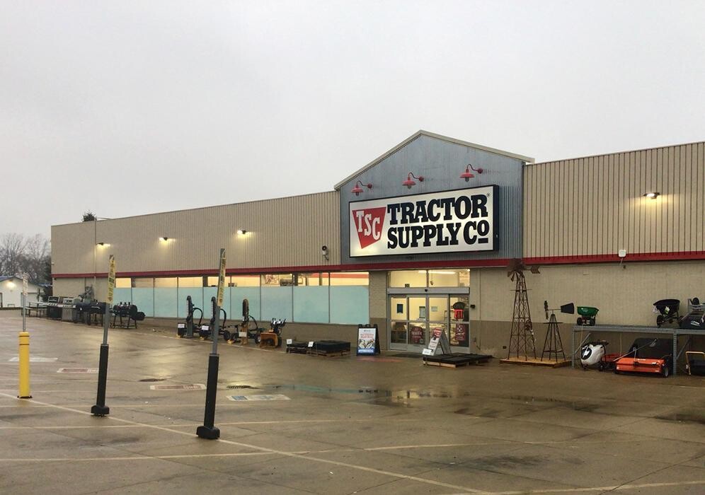 Images Tractor Supply Co.