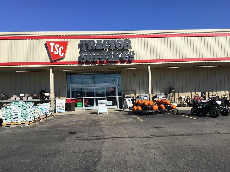 Images Tractor Supply Co.