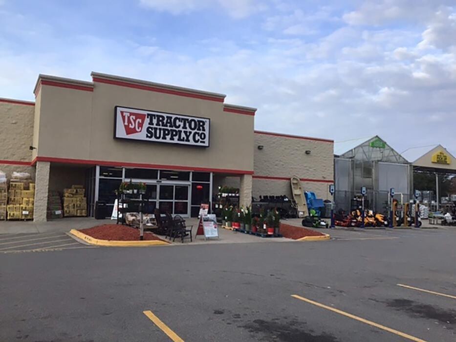 Images Tractor Supply Co.