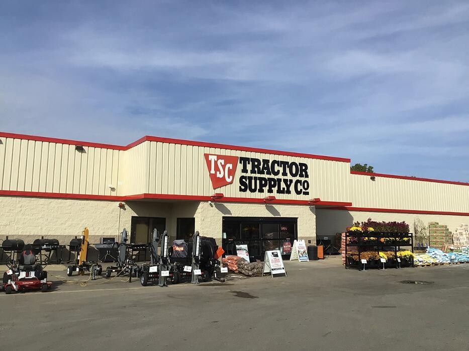 Images Tractor Supply Co.