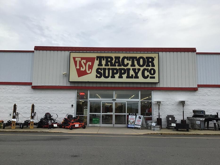 Images Tractor Supply Co.