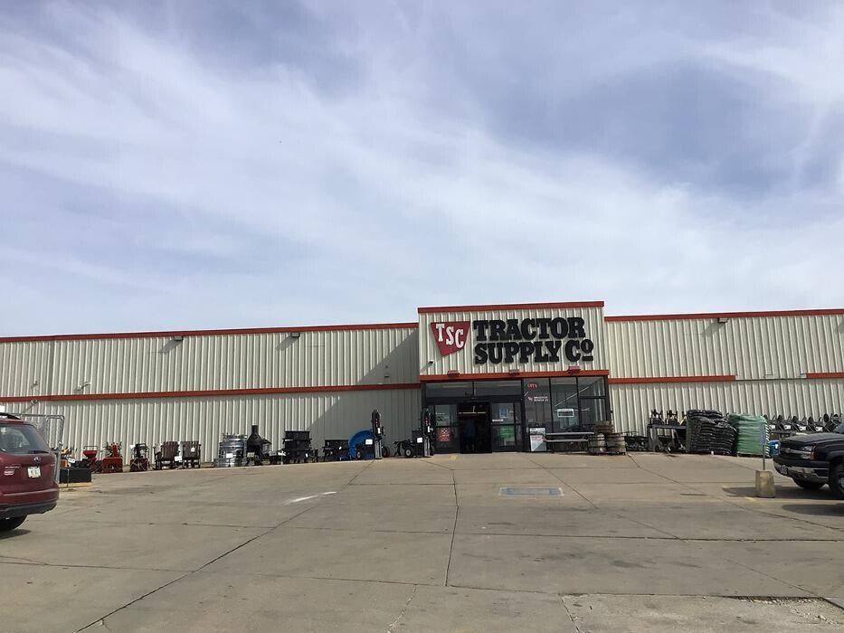 Images Tractor Supply Co.