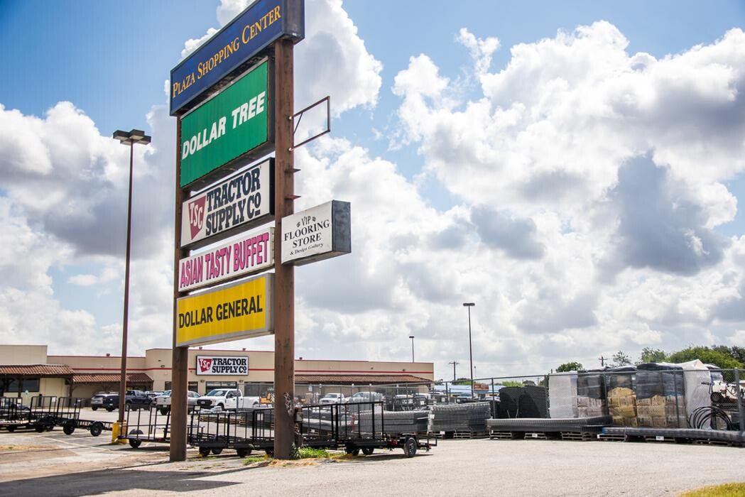 Images Tractor Supply Co.