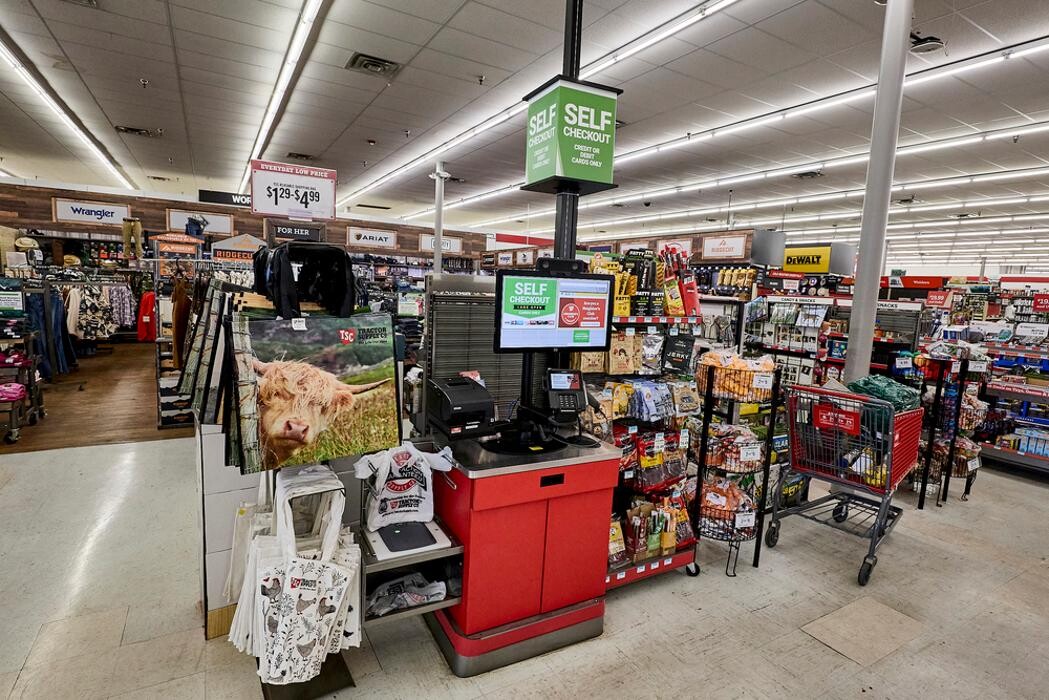 Images Tractor Supply Co.