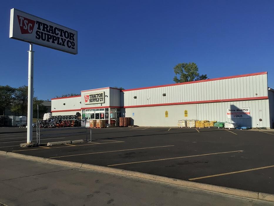 Images Tractor Supply Co.