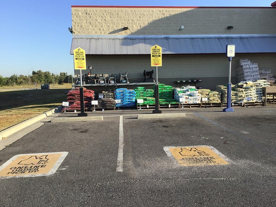 Images Tractor Supply Co.