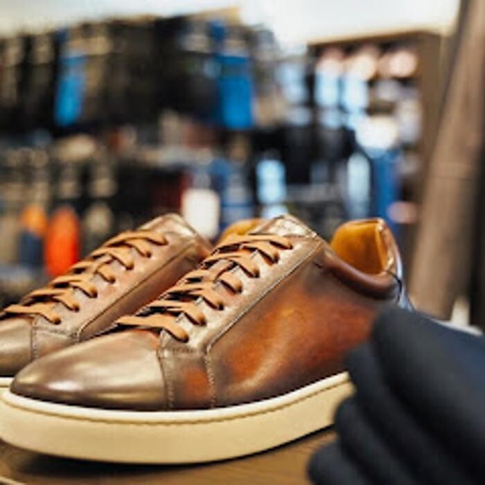 Images Napoli's Clothing & Shoes