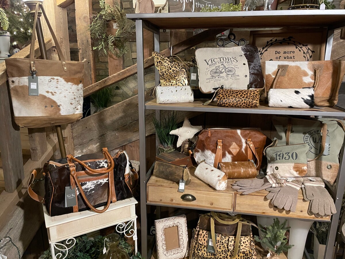 Images The Fuzzy Pig