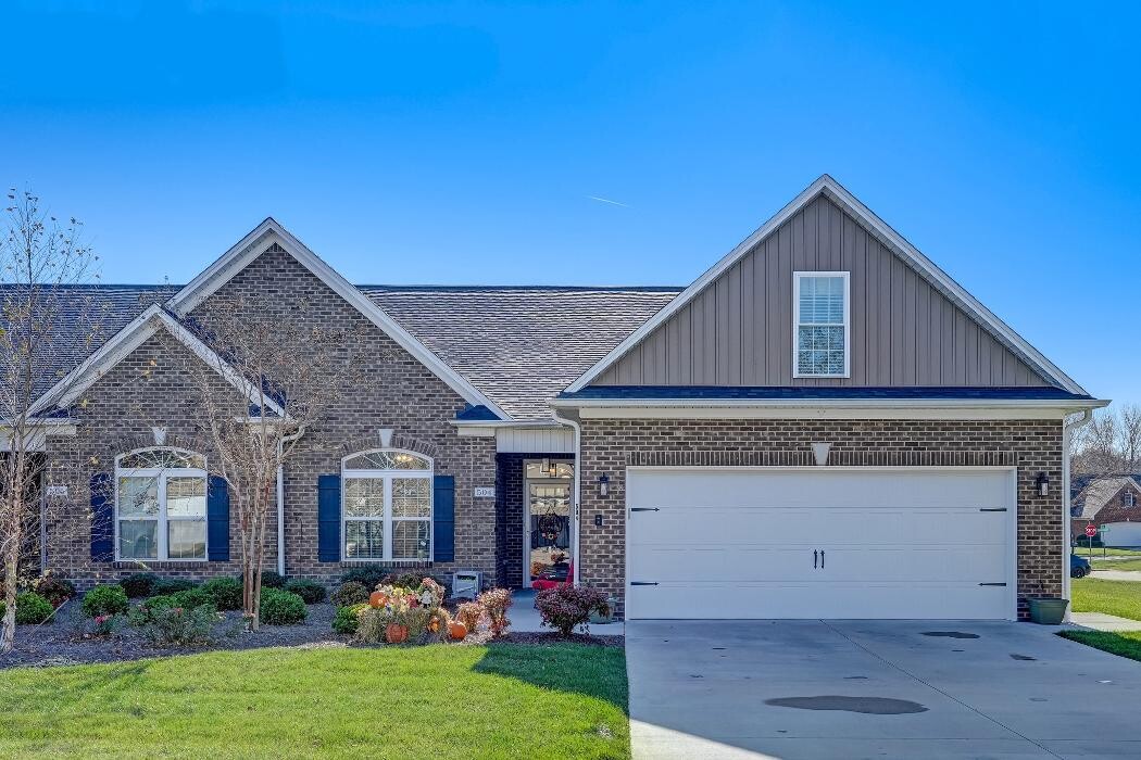 Images McCollum Realty Team