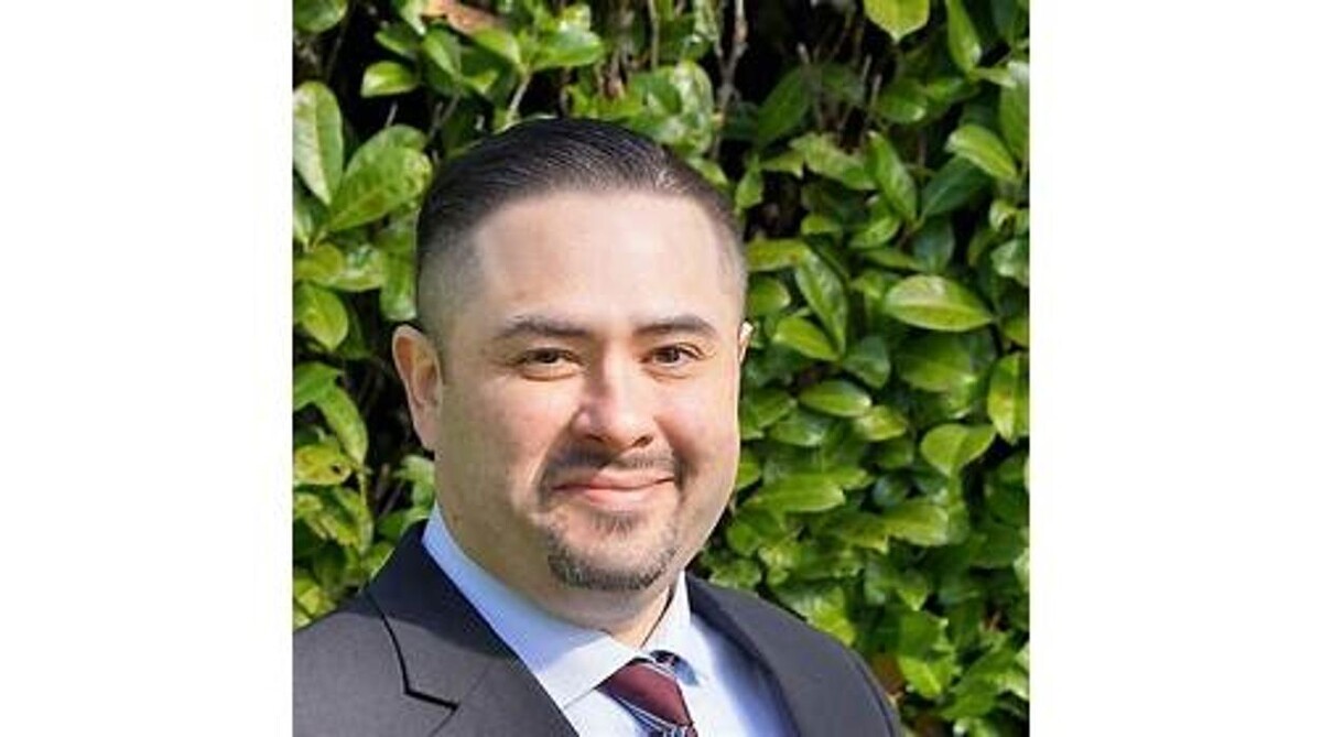 Images Juan Sanchez - Local Real Estate Broker