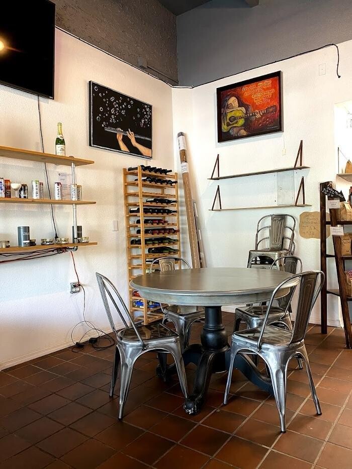 Images Haus Coffee Shop & Wine Bar IRB