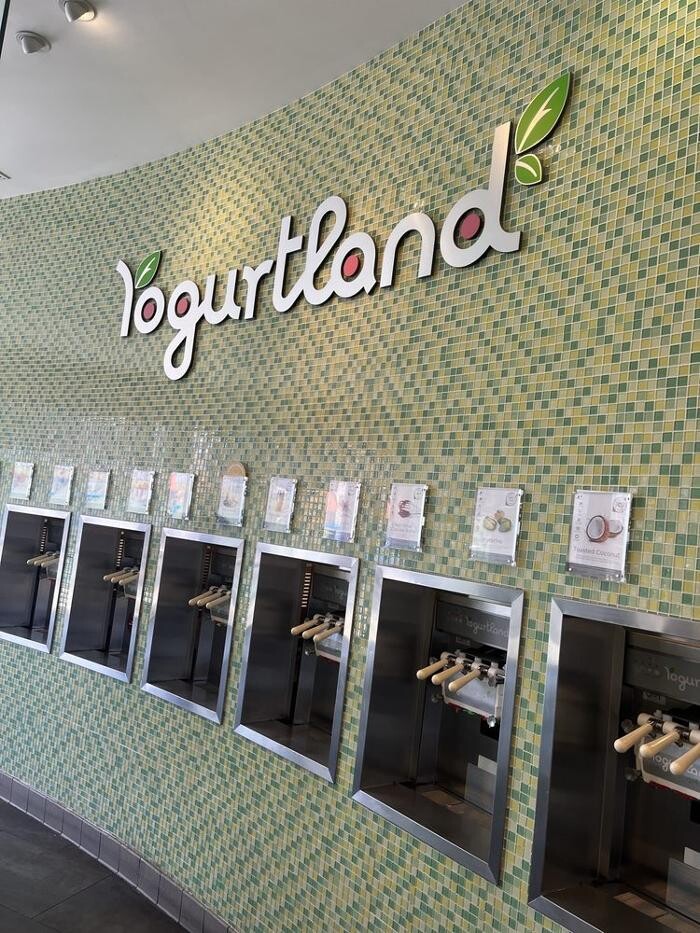 Images Yogurtland Corona