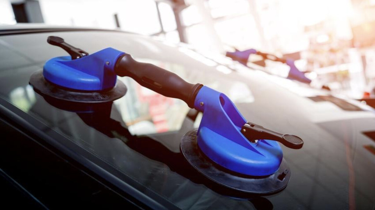 Images Auto Glass Discounters