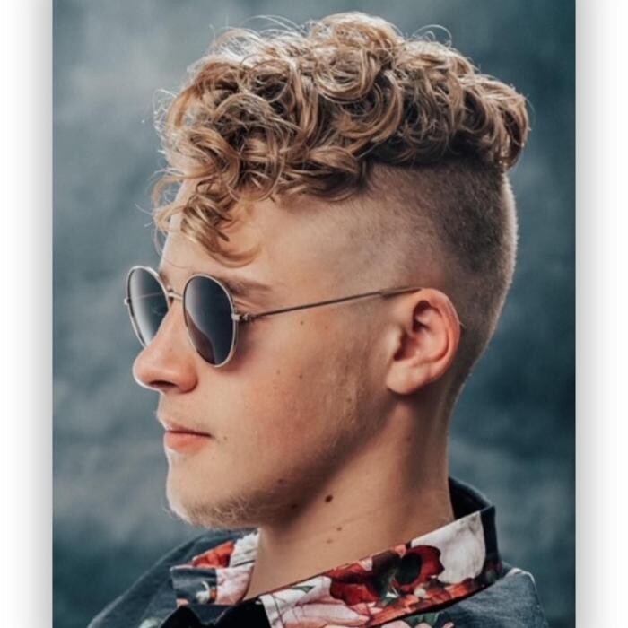 Images Fantastic Sams Cut & Color