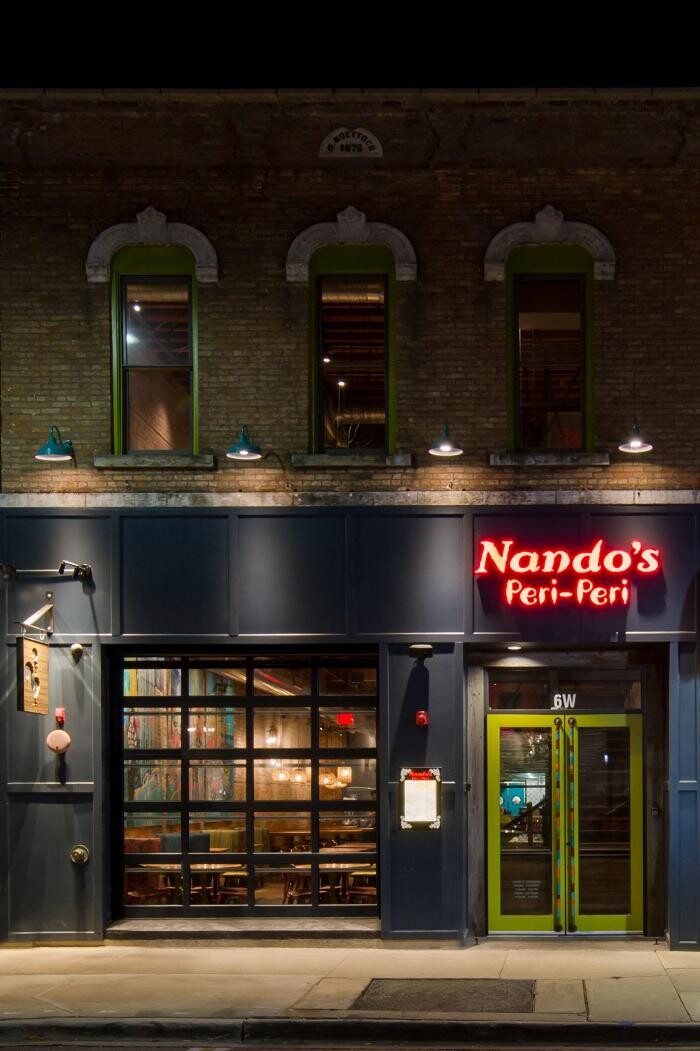 Images Nando's PERi-PERi