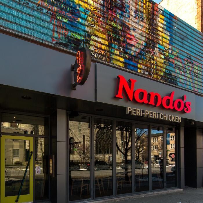 Images Nando's PERi-PERi