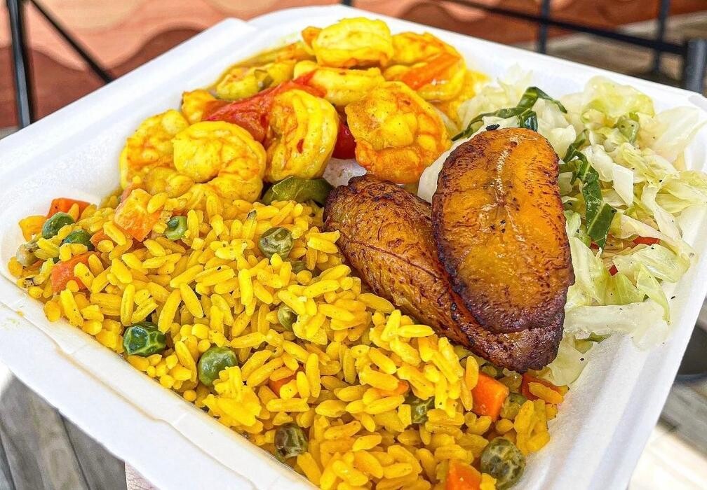 Images Golden Krust Caribbean Restaurant