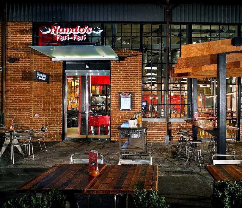 Images Nando's PERi-PERi