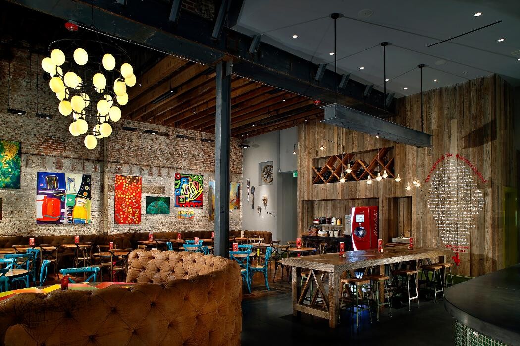 Images Nando's PERi-PERi