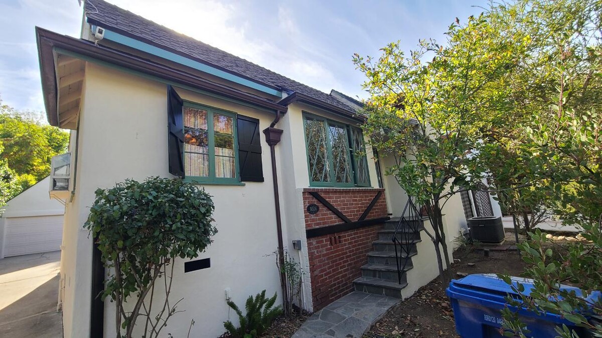Images CertaPro Painters of Sherman Oaks, CA