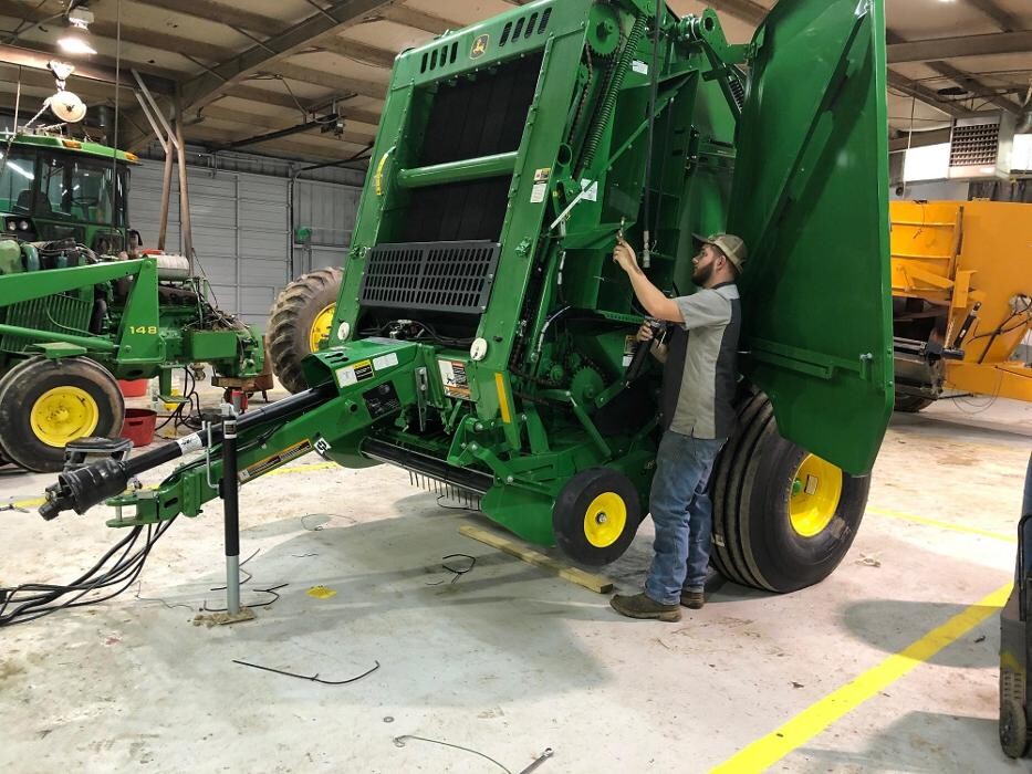 Images United Ag & Turf