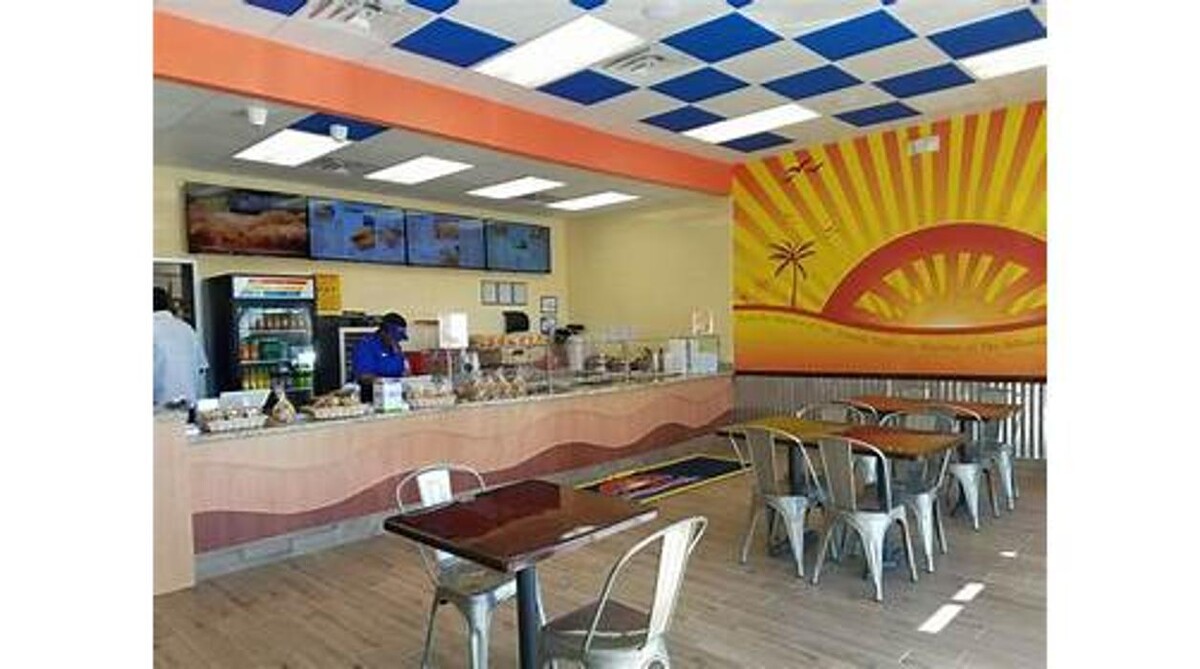 Images Golden Krust Caribbean Restaurant