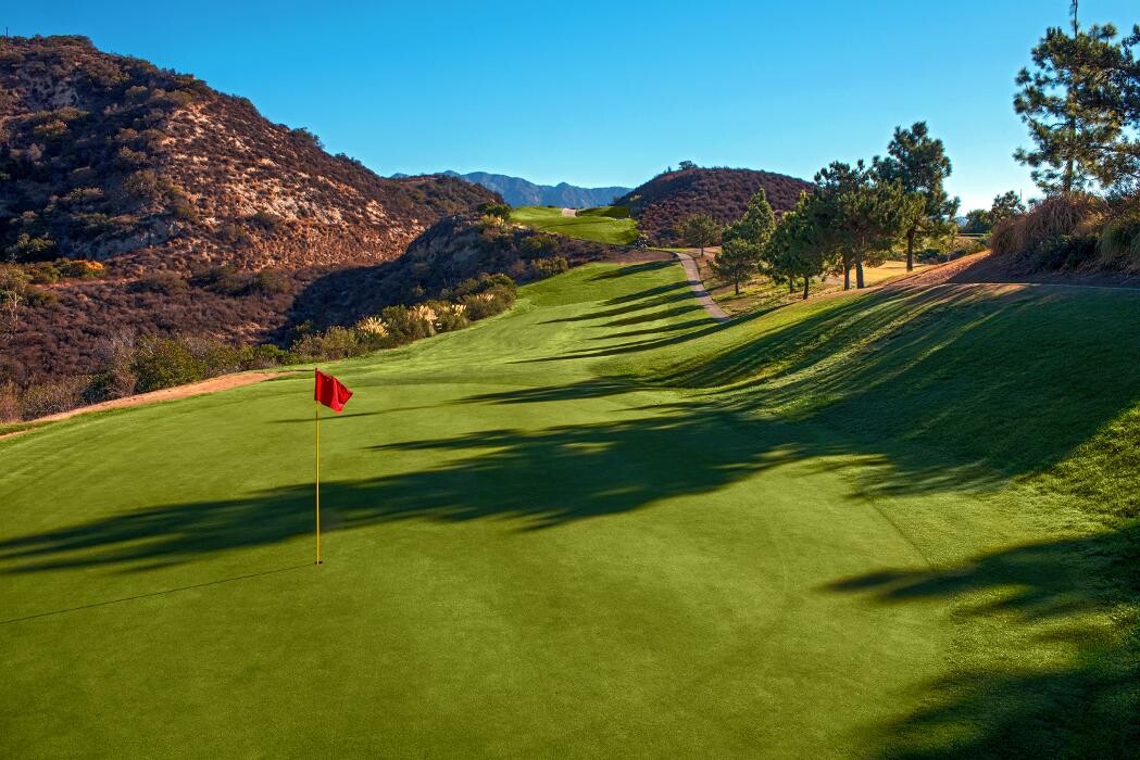 Images Scholl Canyon Golf Course