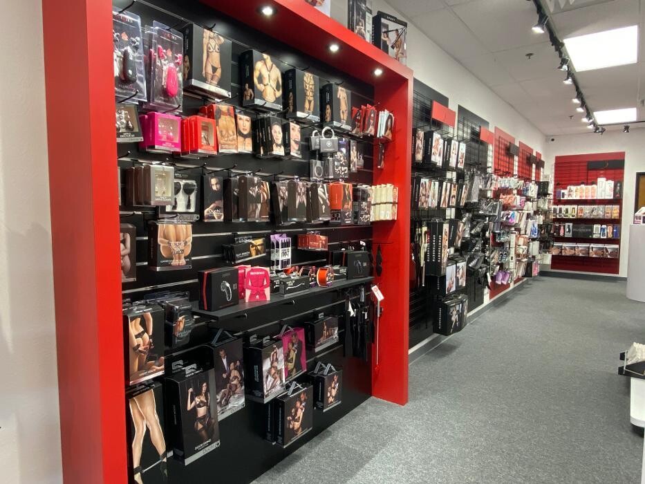 Images Adam & Eve Stores