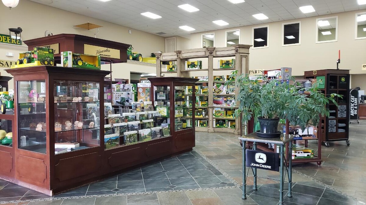 Images Hiawatha Implement