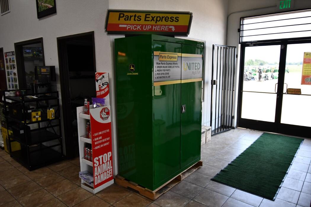 Images United Ag & Turf