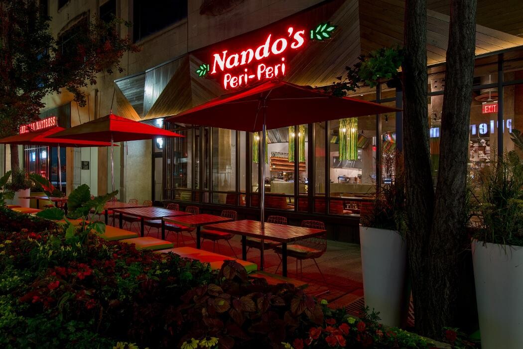Images Nando's PERi-PERi