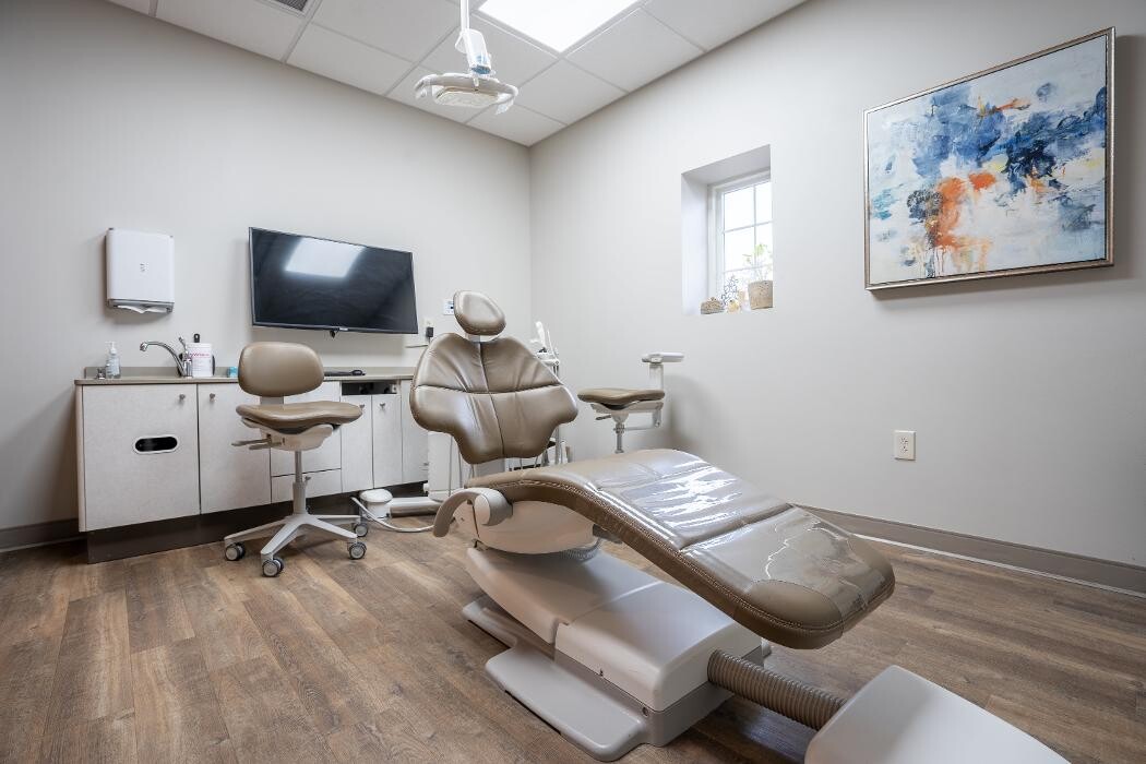 Images Community Roots Family & Implant Dentistry