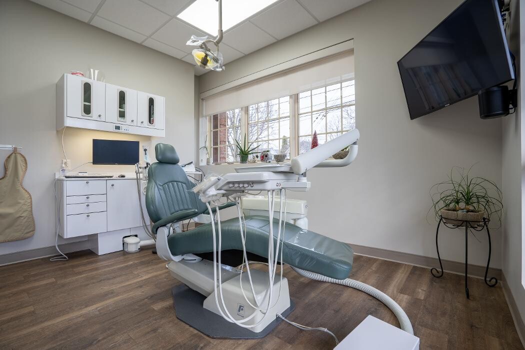 Images Community Roots Family & Implant Dentistry