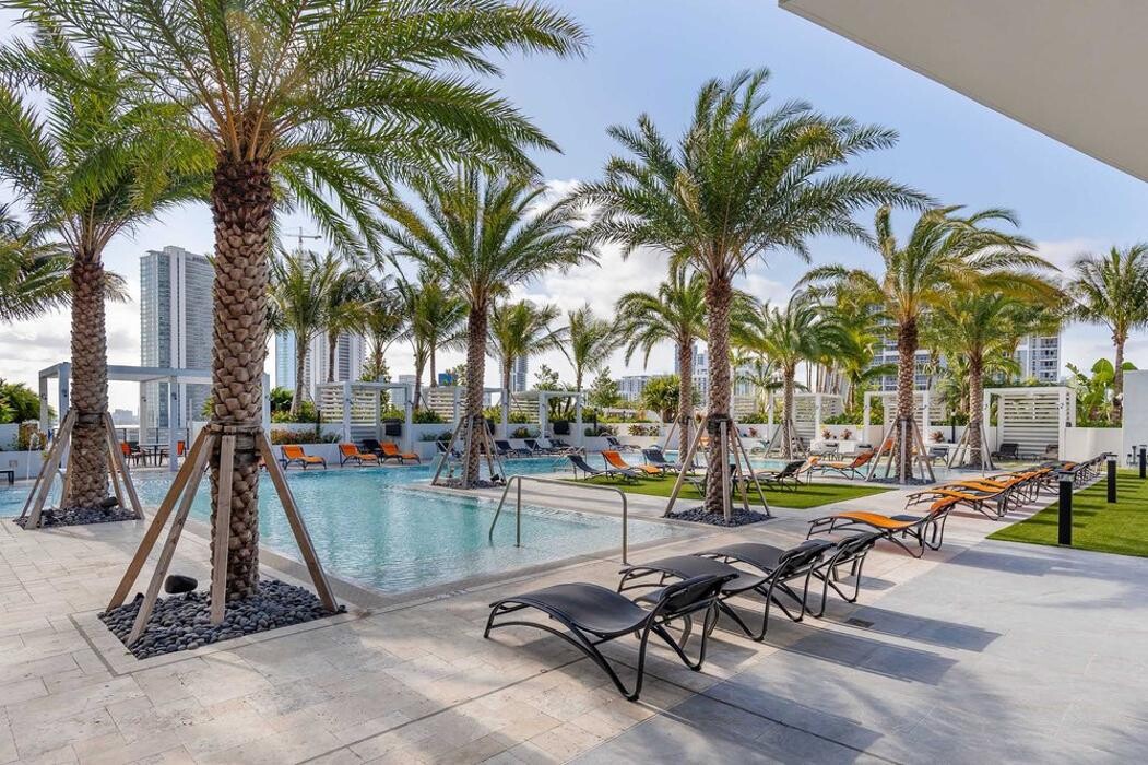 Images AMLI Midtown Miami