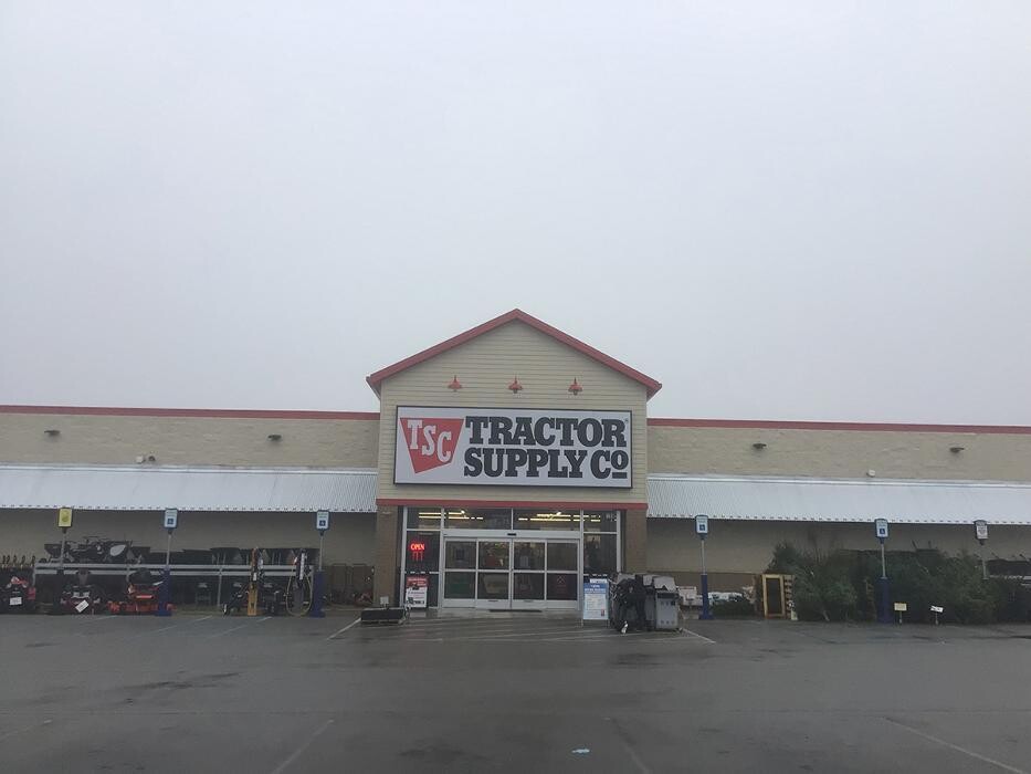 Images Tractor Supply Co.