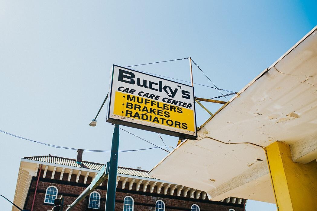 Images Bucky's Everett
