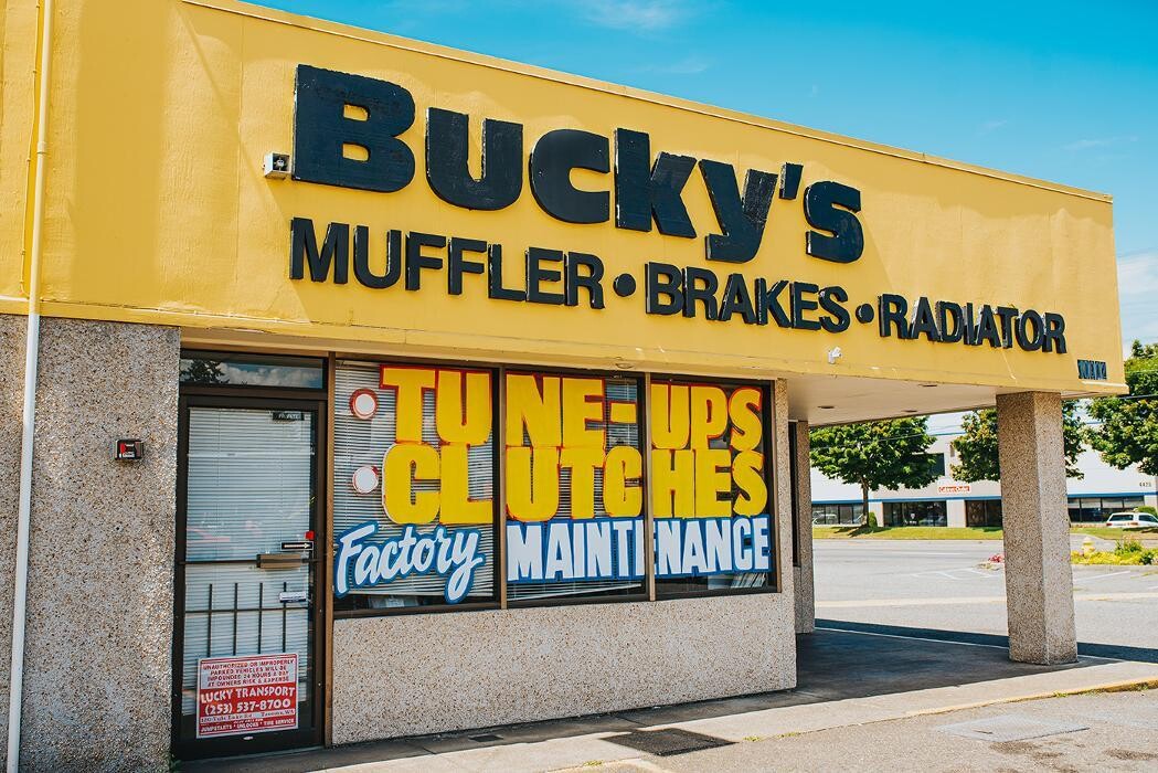 Images Bucky's Lakewood