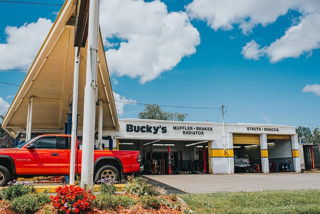 Images Bucky's Parkland