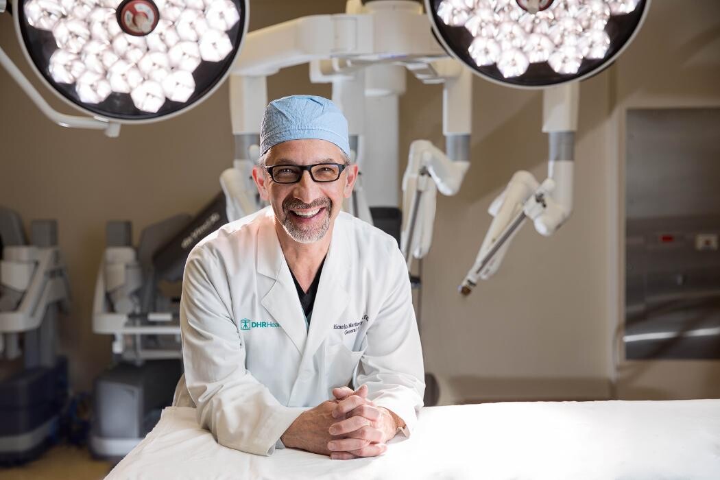 Images DHR Health Surgery Institute