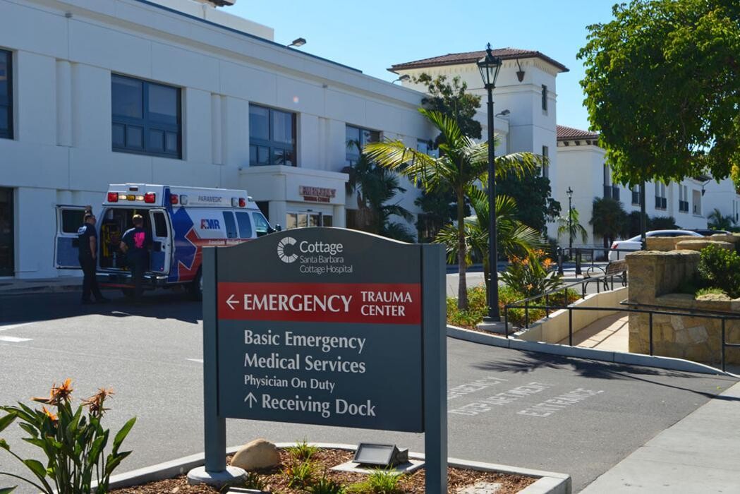 Images Santa Barbara Cottage Hospital Emergency